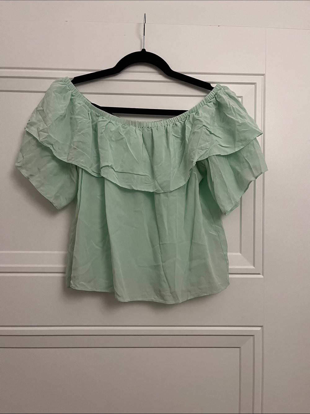 Marciano Silk off-the-shoulder cropped short-sleeved blouse